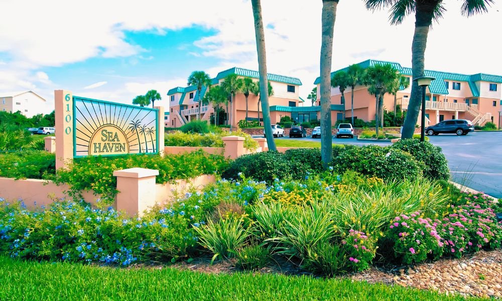 Sea Haven Condos For Sale on Crescent Beach